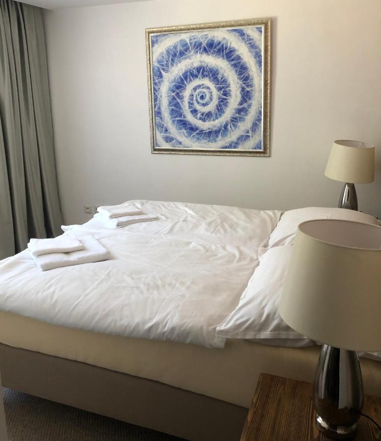 Hotel Galeria Pezinska Baba Pezinok Luaran gambar